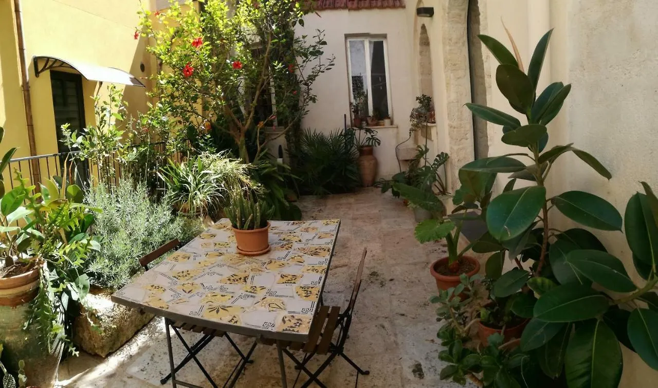 Residenza Bagolino Apartment Alcamo